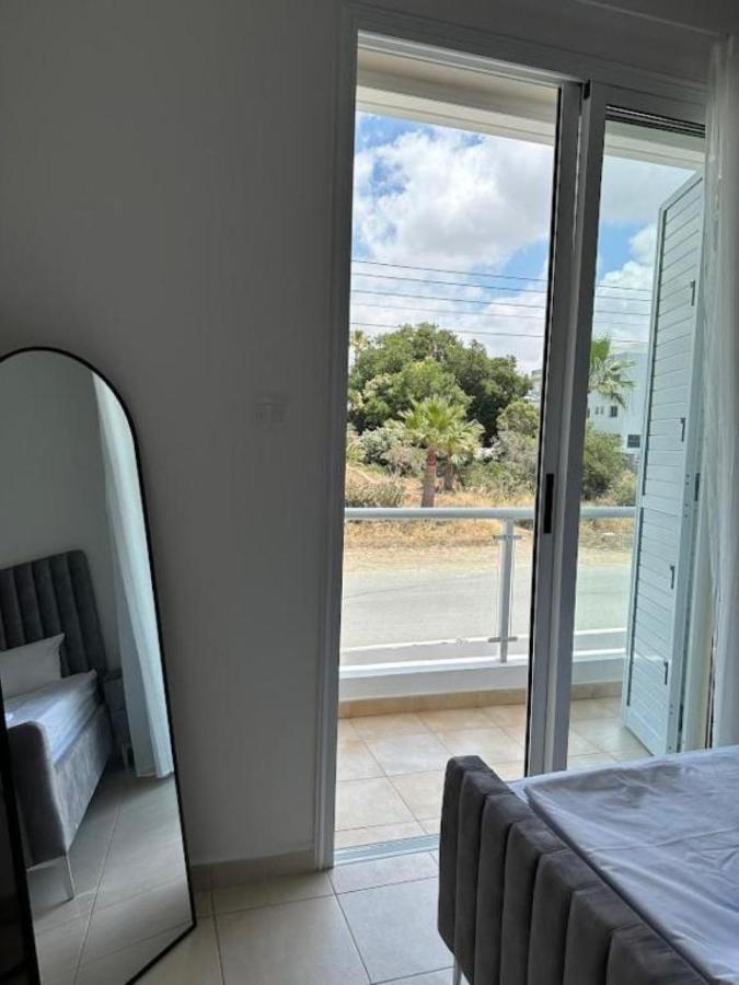 H&O Alina Sunset Apartment بافوس المظهر الخارجي الصورة